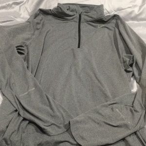 Men’s Nike DRI-FIT  pull over